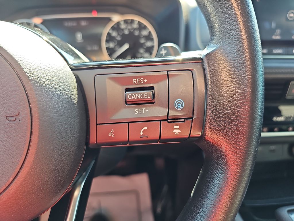 Used 2021 White Nissan SV image 15