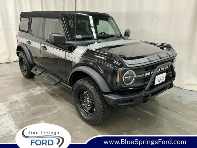 Shadow Black 2023 Ford Bronco SUV / Crossover Four-Wheel Drive Automatic