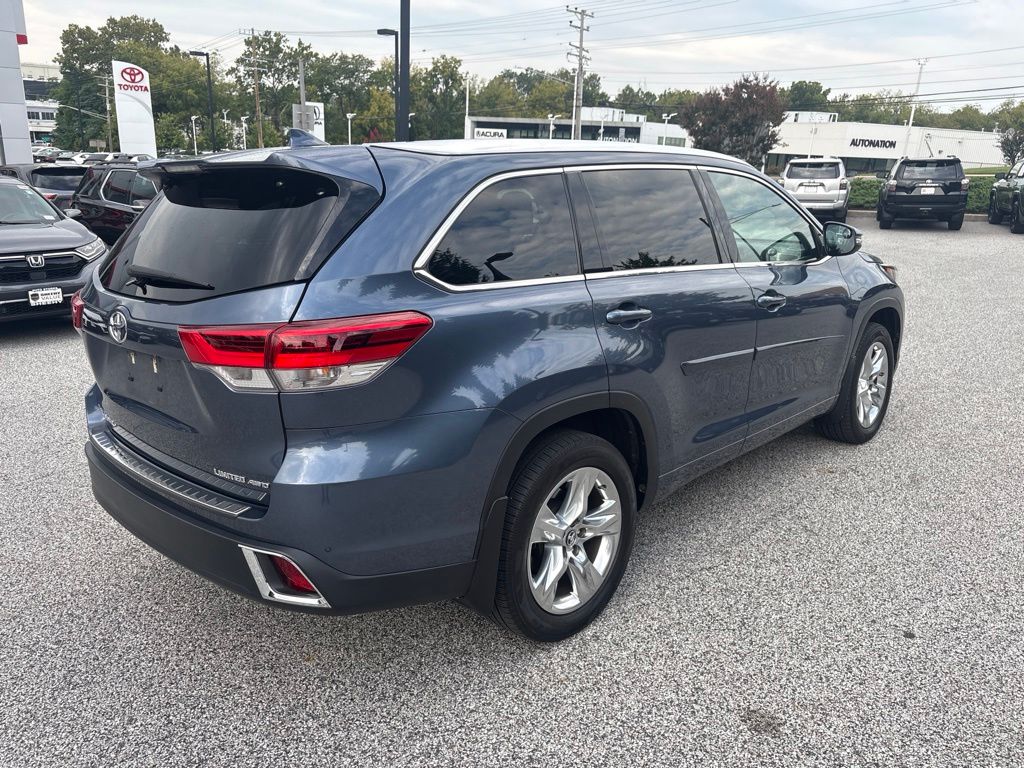 Used 2017 Blue Toyota Limited image 4