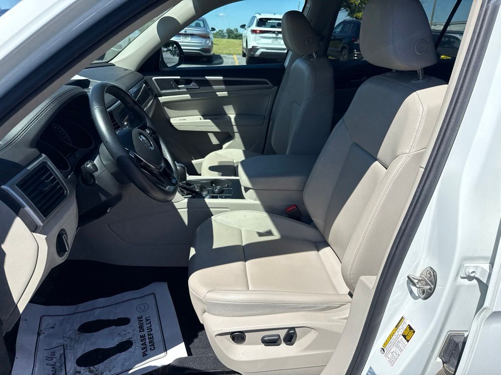 2019 Volkswagen Atlas 3.6L V6 SE White at Carlisle Cadillac Buick GMC