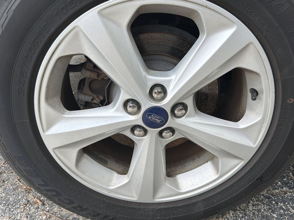 used 2018 Ford Edge car, priced at $10,692