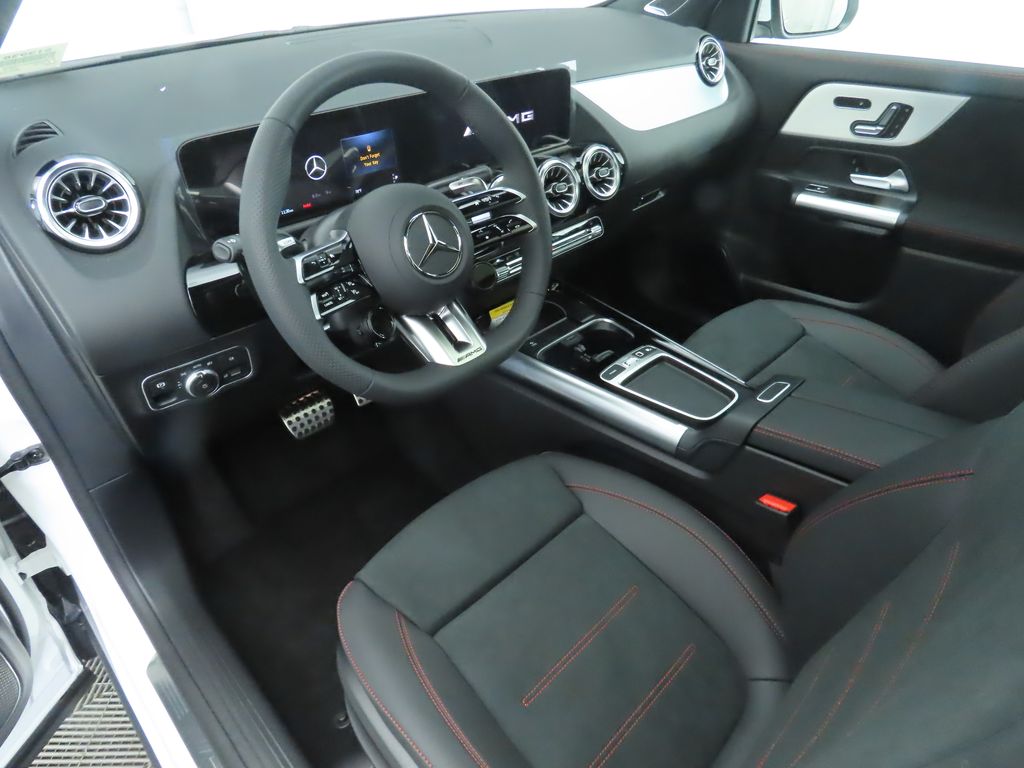 Thumbnail: 2025 Mercedes-Benz GLA - 9