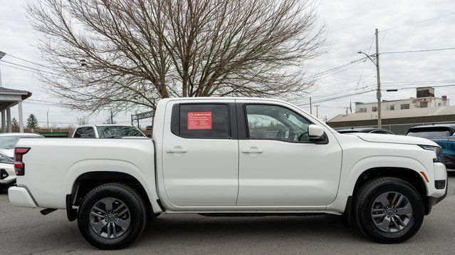 2025 Nissan Frontier SV - 4