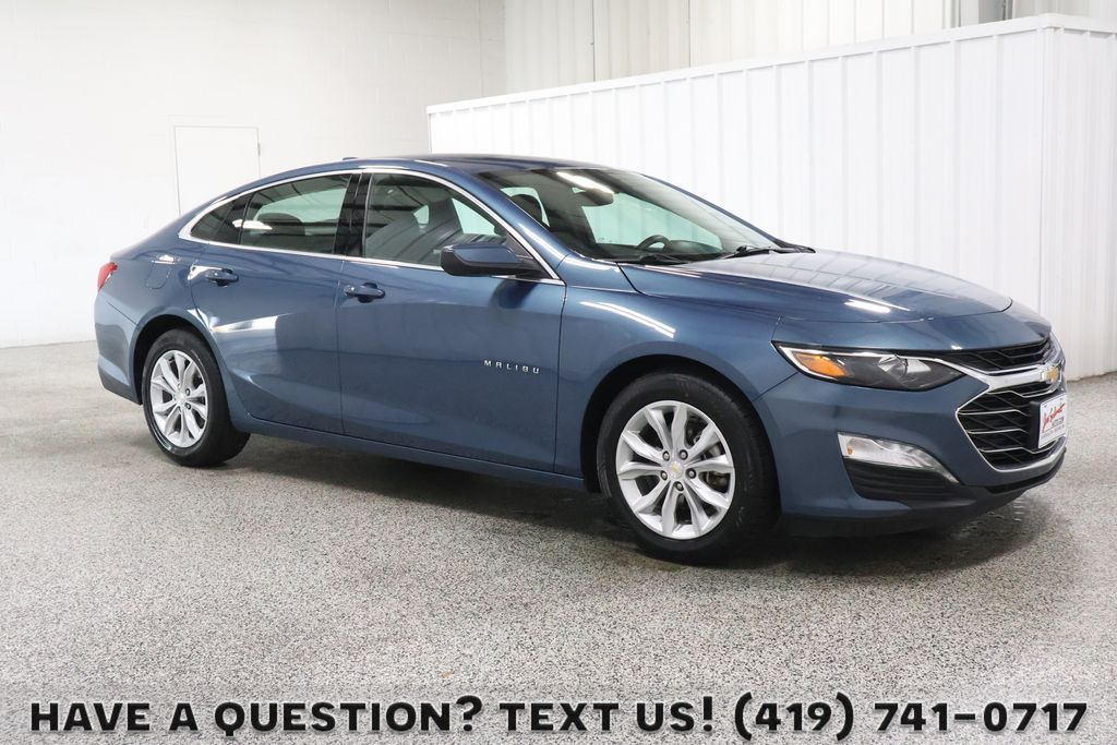 Lakeshore Blue 2024 Chevrolet Malibu Sedan Front-Wheel Drive Continuously Variable Transmission