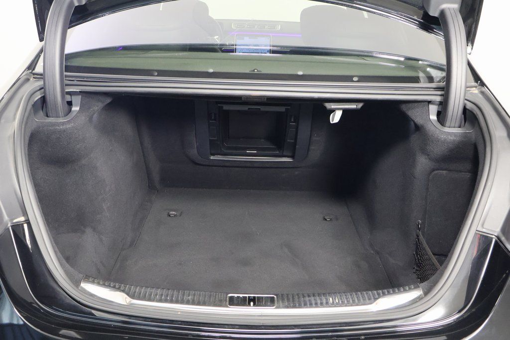 Thumbnail: 2022 Mercedes-Benz S-Class - 14