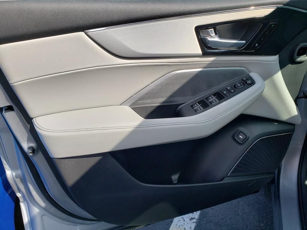 New 2026 Acura MDX SUV