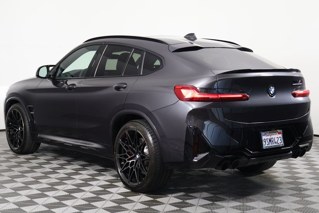 Thumbnail: 2025 BMW X4 - 6