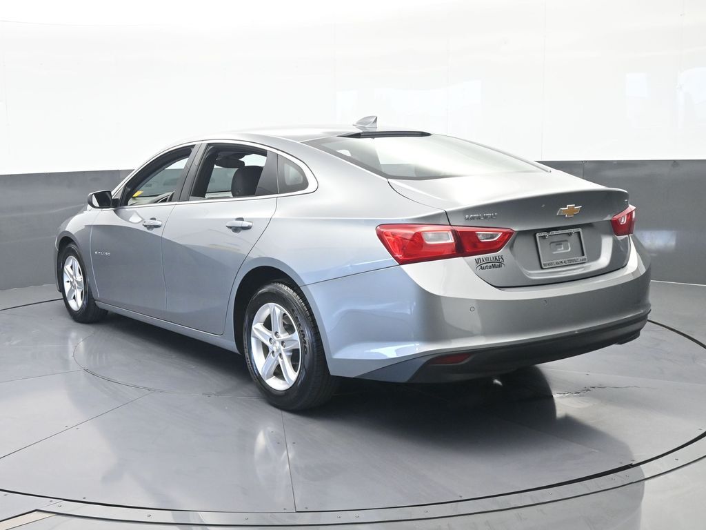 Used 2024 Sterling Gray Metallic Chevrolet LT image 4