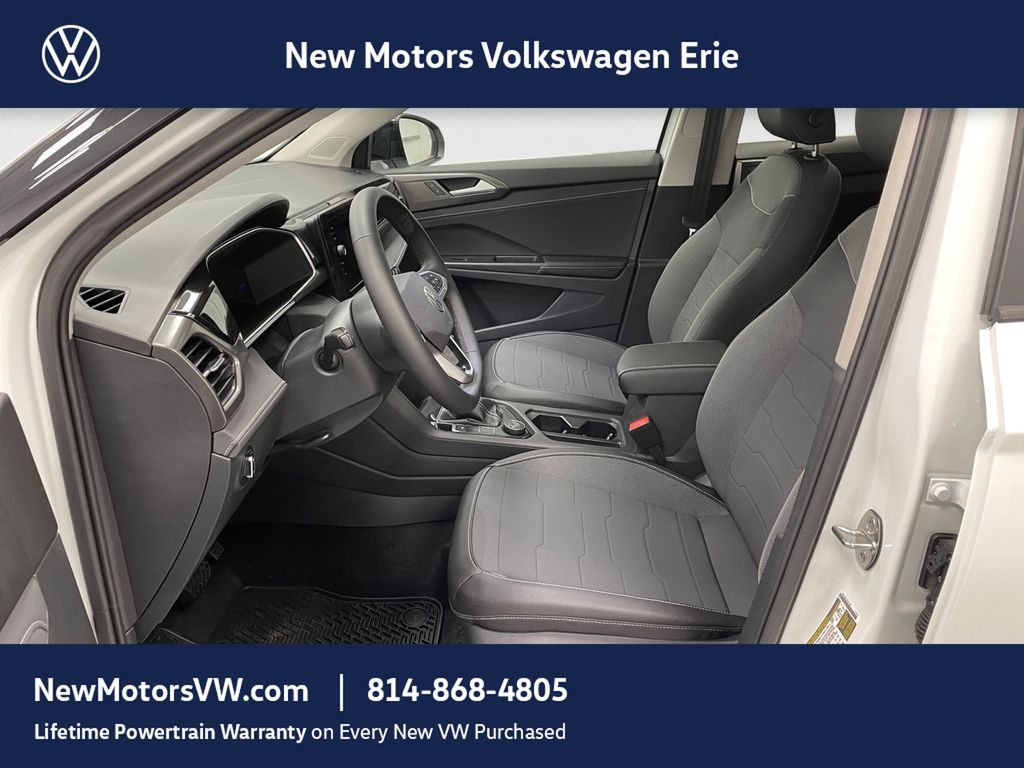 New 2026 White Volkswagen 1.5T SE Black image 6