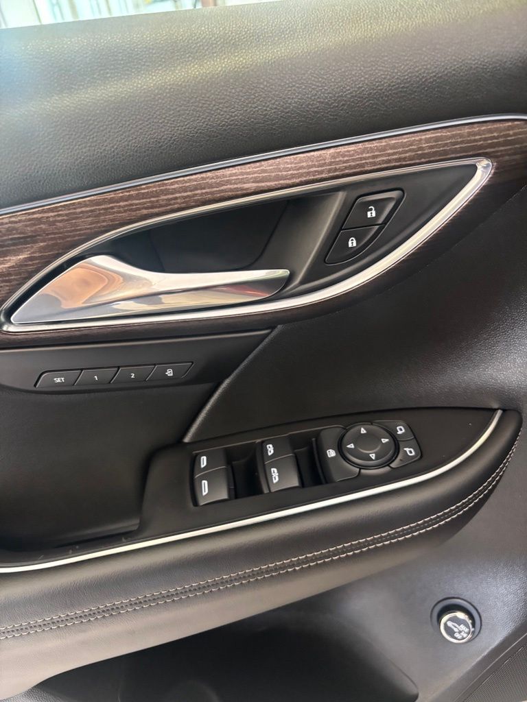 Used 2023 Buick Envision SUV