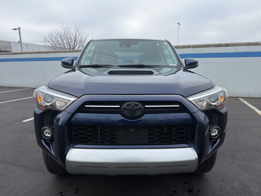 Thumbnail: 2024 Toyota 4Runner - 9