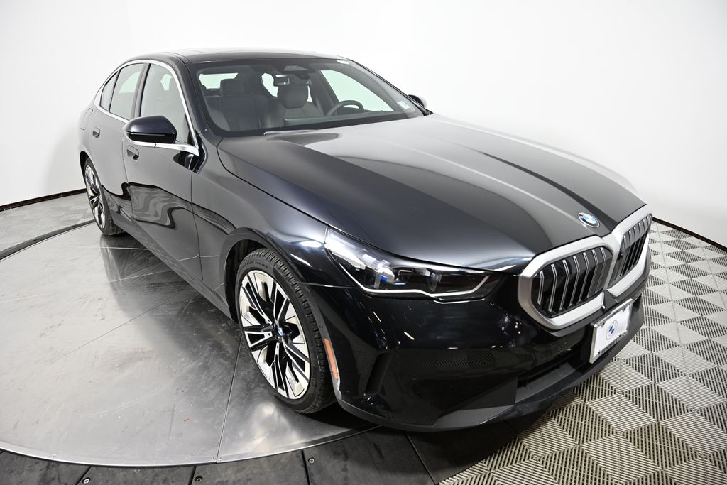 Thumbnail: 2026 BMW 5 Series - 7