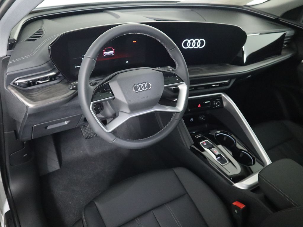 Thumbnail: 2025 Audi Q5 - 10