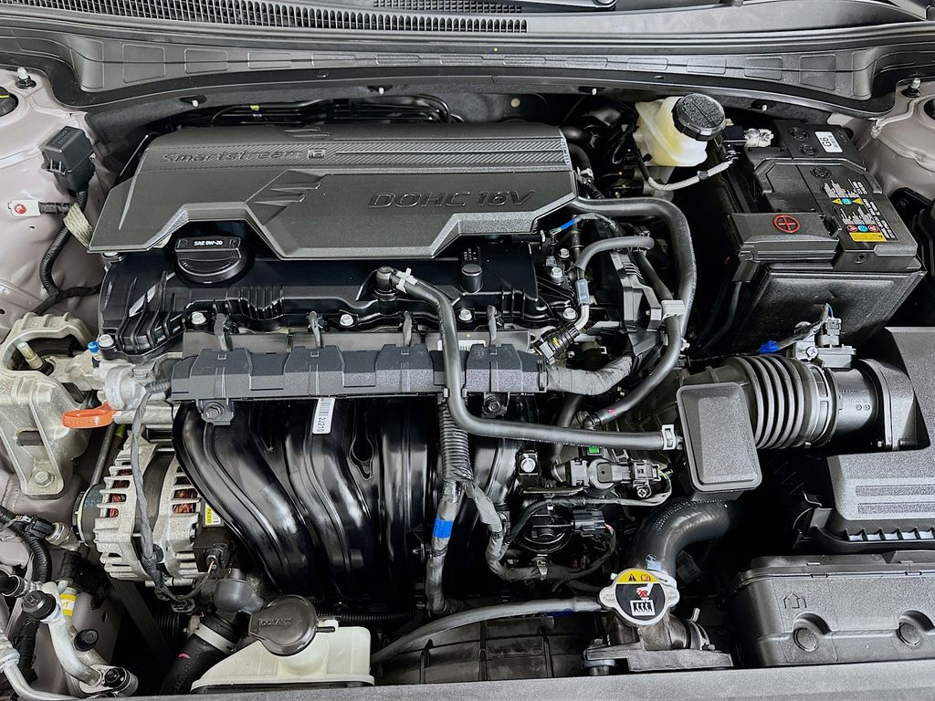 Thumbnail: 2024 Hyundai Elantra - 29