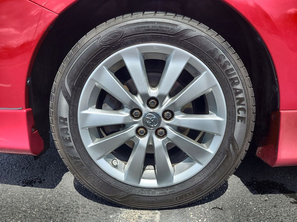 2010 Toyota Corolla S 10