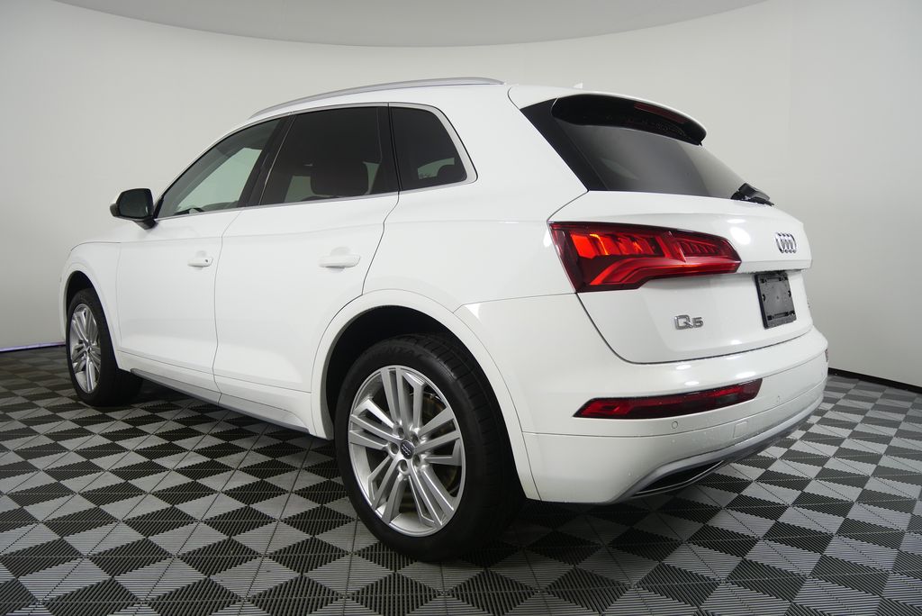 Thumbnail: 2018 Audi Q5 - 5