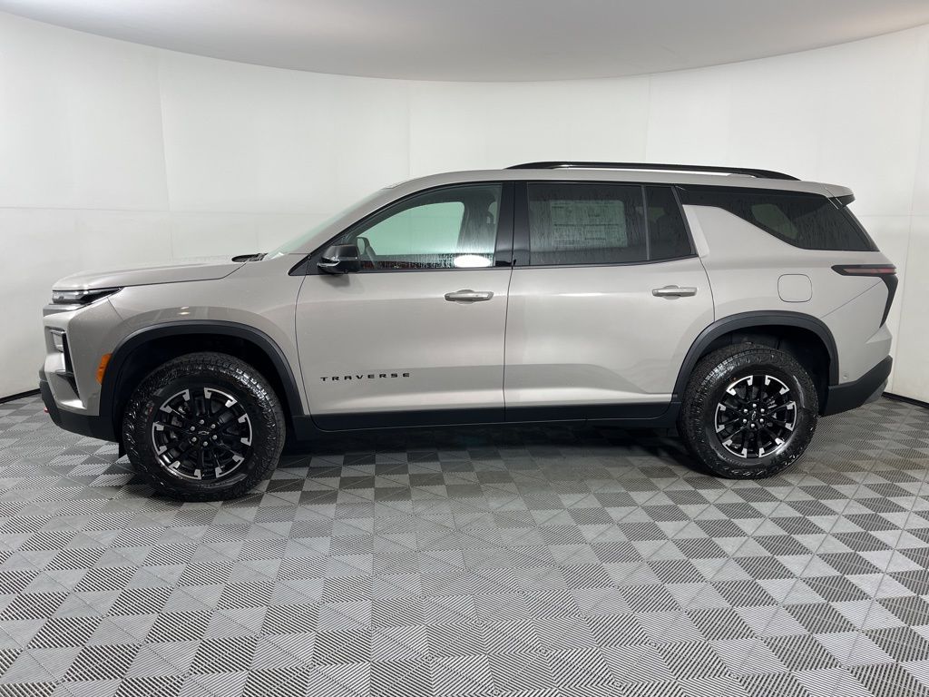 Thumbnail: 2026 Chevrolet Traverse - 2