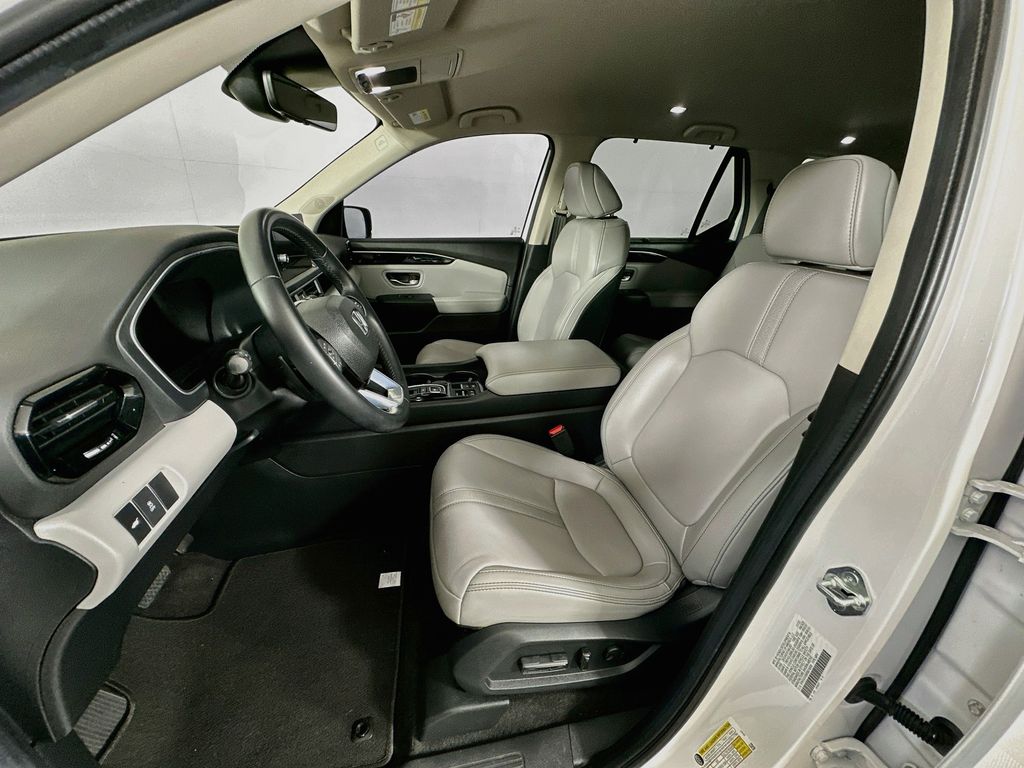 Thumbnail: 2024 Honda Pilot - 20