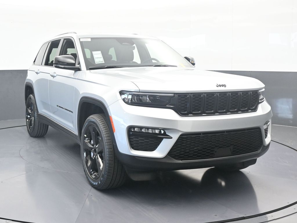 New 2025 Silver Zynith Jeep Limited image 9