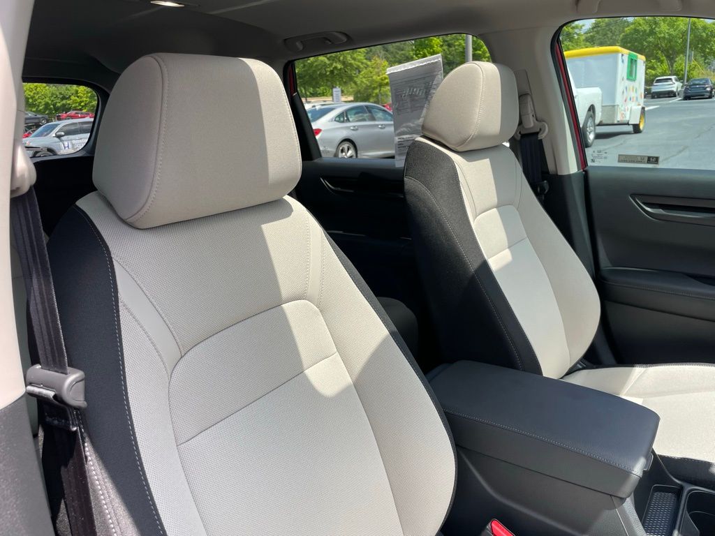2025 Honda CR-V EX 32