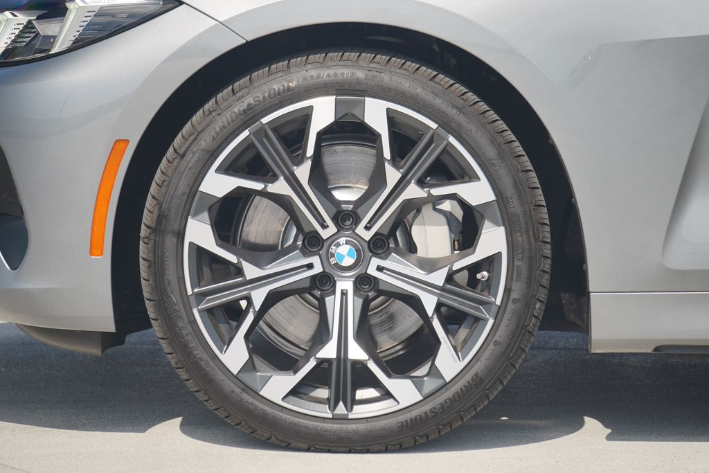 Thumbnail: 2025 BMW 4 Series - 7