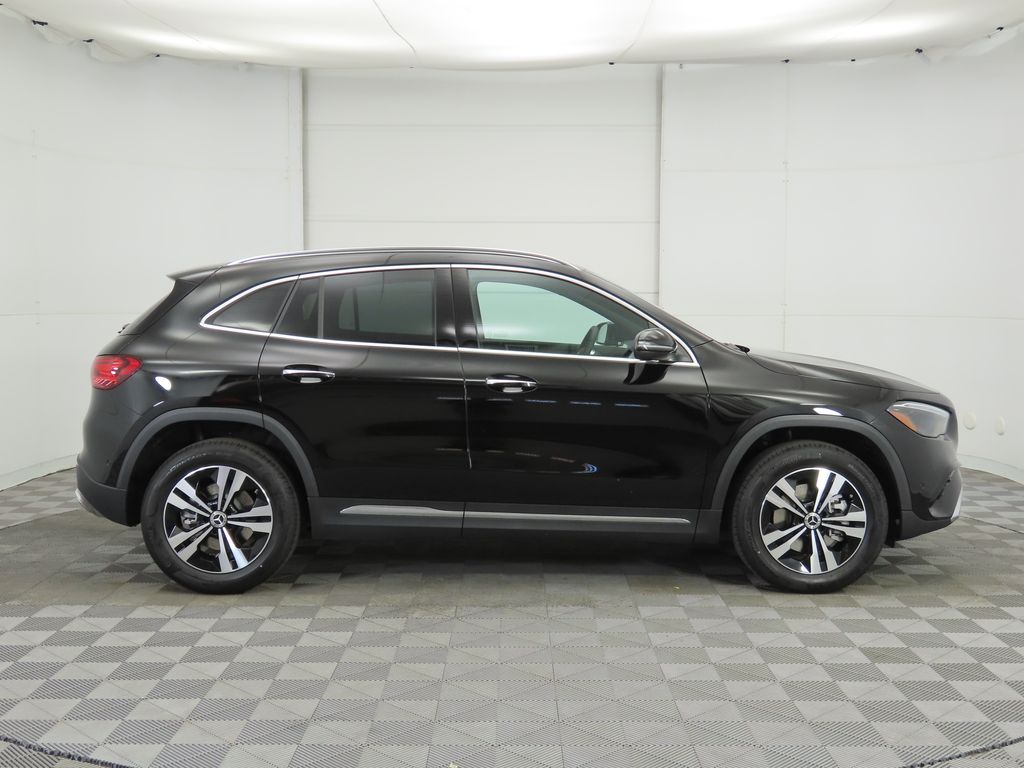 Thumbnail: 2025 Mercedes-Benz GLA - 4