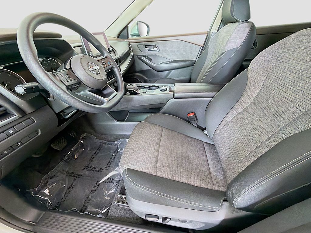 Used 2023 Silver Nissan SV image 20