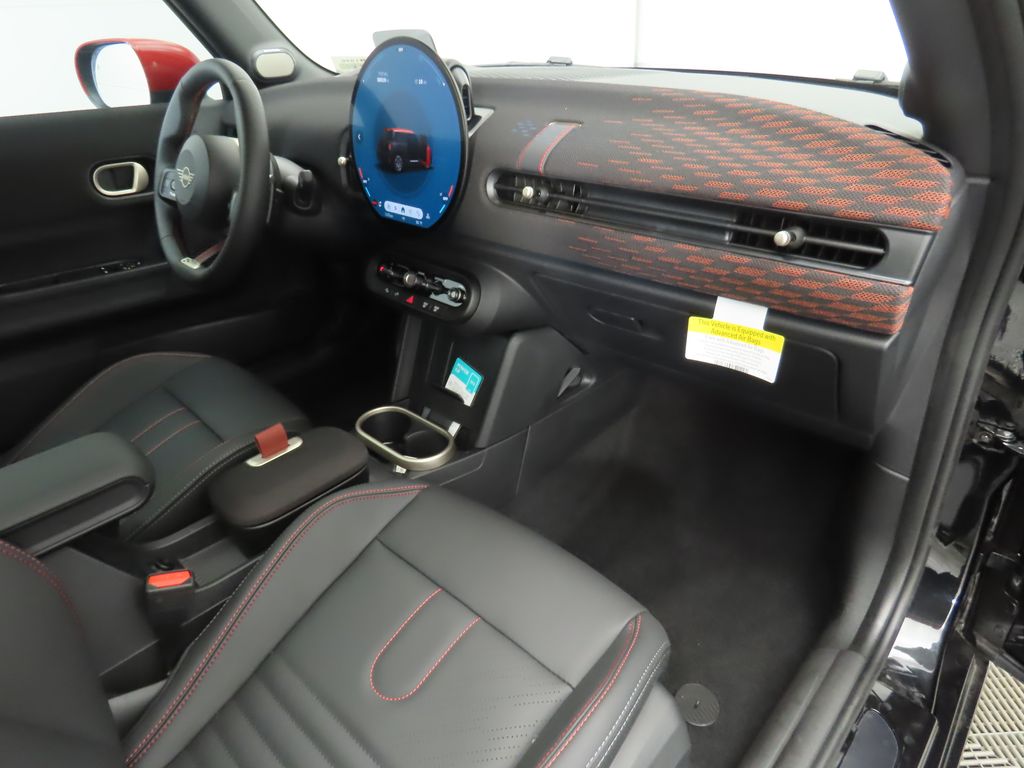 Thumbnail: 2026 MINI Cooper - 17