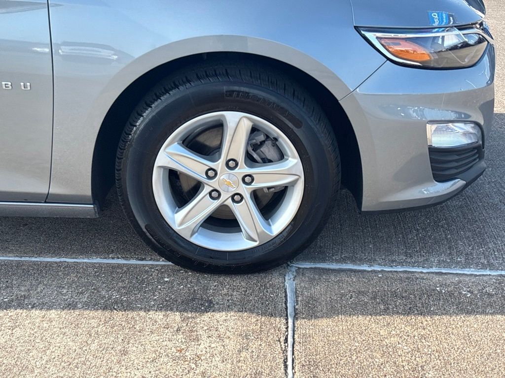 2024 Chevrolet Malibu LT - 7