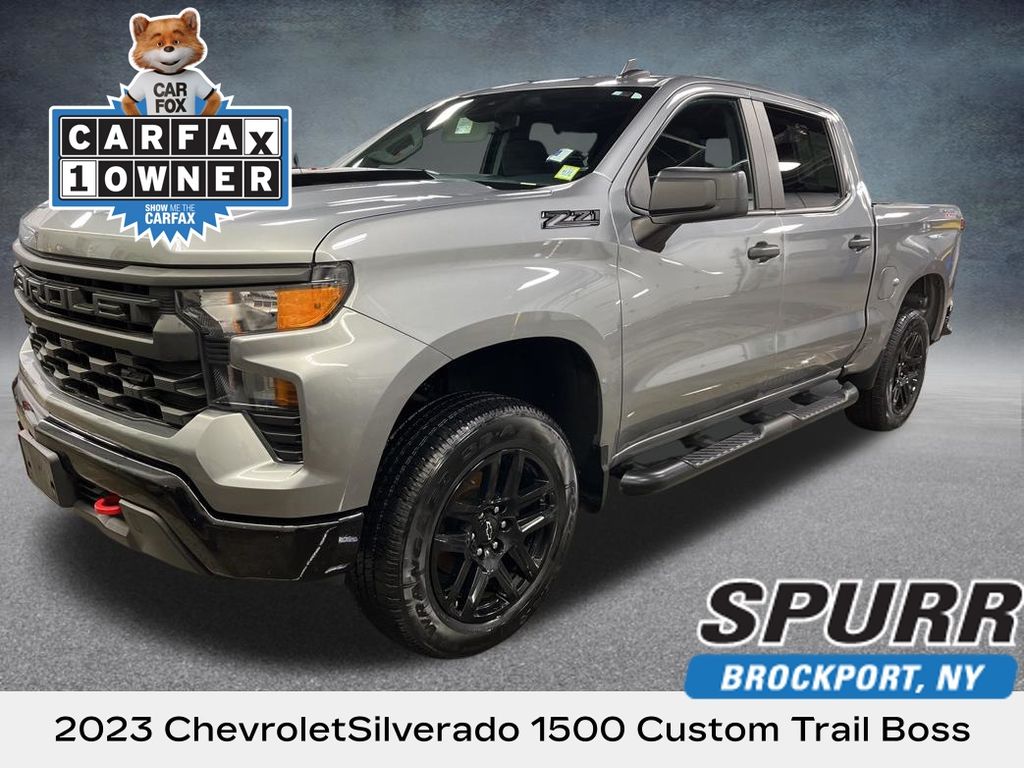 Sterling Gray Metallic 2023 Chevrolet Silverado 1500 Custom Trail Boss Crew Cab 4WD Pickup Truck Four-Wheel Drive 8-Speed Automatic