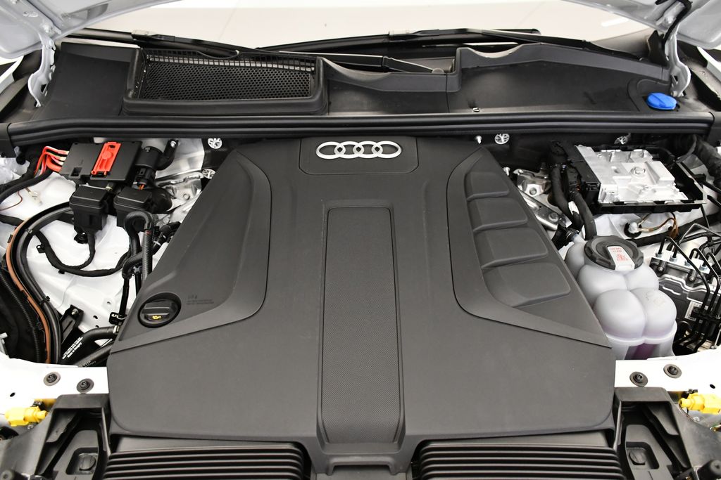 Thumbnail: 2026 Audi Q7 - 11