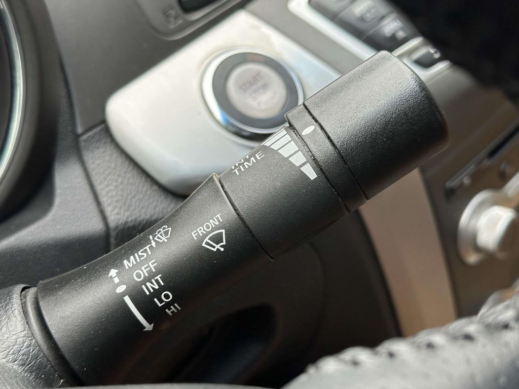 Thumbnail: 2011 Nissan Murano - 15