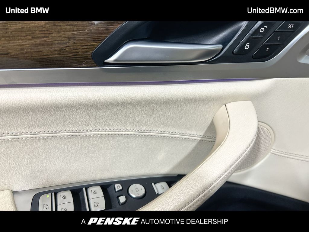 Thumbnail: 2021 BMW X3 - 11