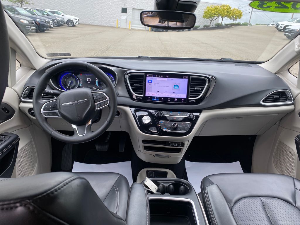 2023 Chrysler Pacifica Touring L Silver at Klick Lewis Buick Chevrolet