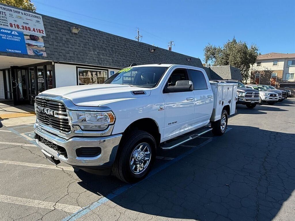 Bright White Clearcoat 2021 RAM 3500 Pickup Truck Four-Wheel Drive 6-Speed Automatic