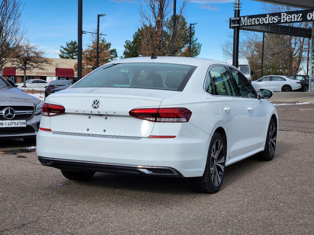 2021 Volkswagen Passat 2.0T SE 5