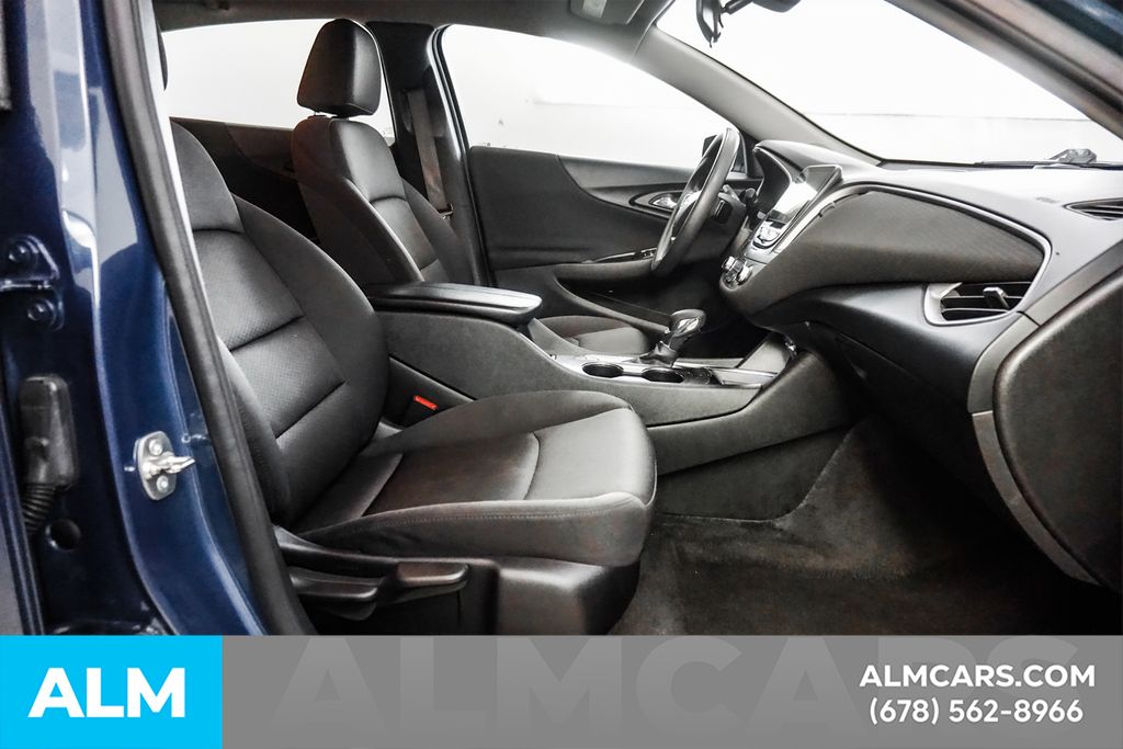 Used 2024 Blue Chevrolet LT image 19