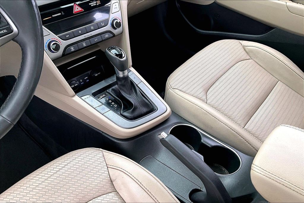 Used 2018 Red Hyundai Limited image 14