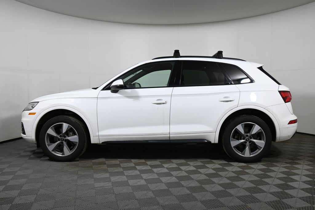 Thumbnail: 2020 Audi Q5 - 2