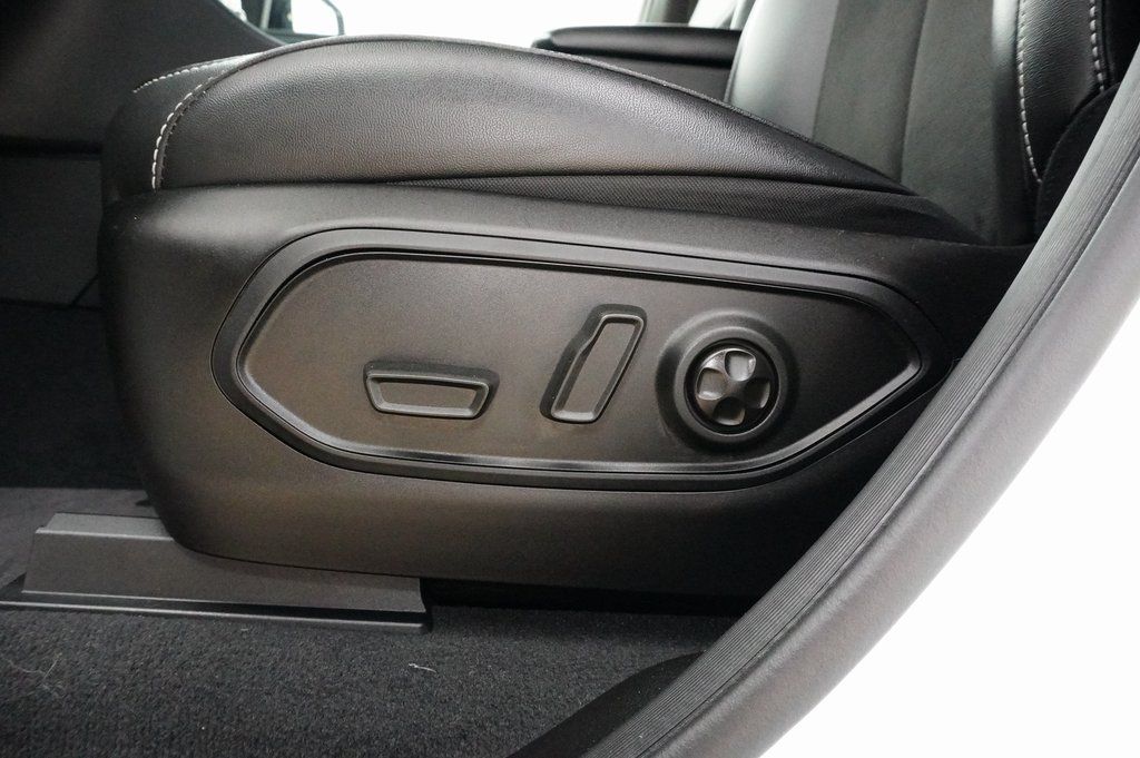 Used Car 2024 Jeep Grand Cherokee L  Altitude X For Sale Under $35,000 In Weatherford, Texas