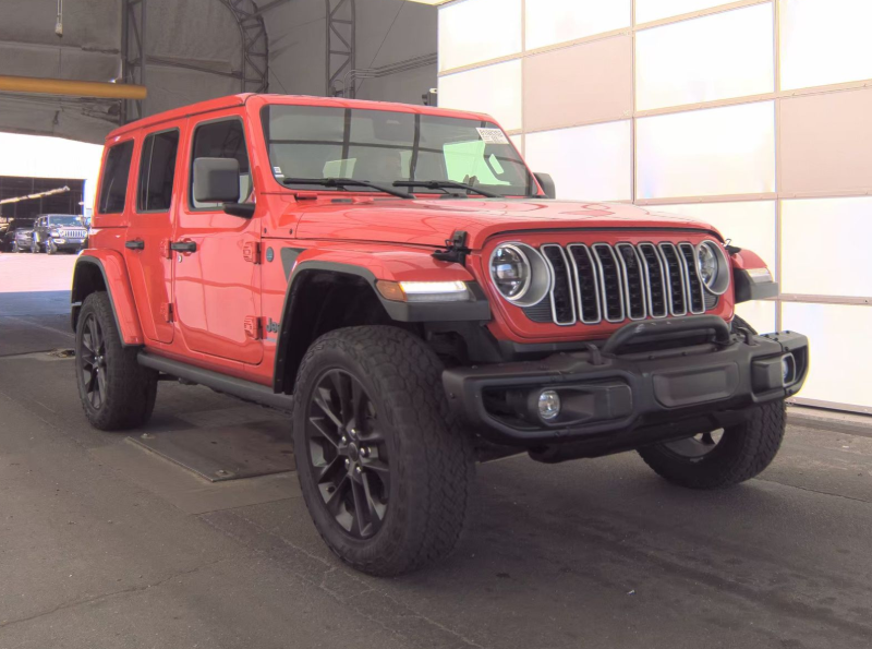 View vehicle photo 5