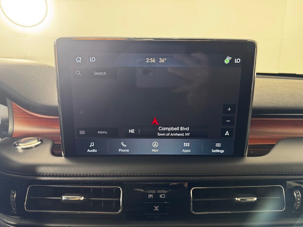 Certified Used 2024 Silver Lincoln Reserve image 15