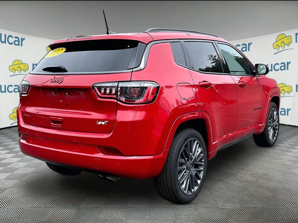 2022 Jeep Compass — photo 8
