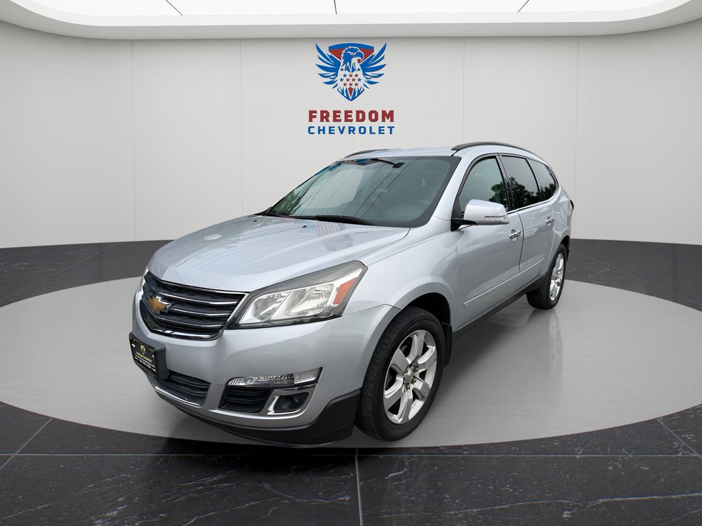 Silver Ice Metallic 2017 Chevrolet Traverse SUV / Crossover All-Wheel Drive 6-Speed Automatic