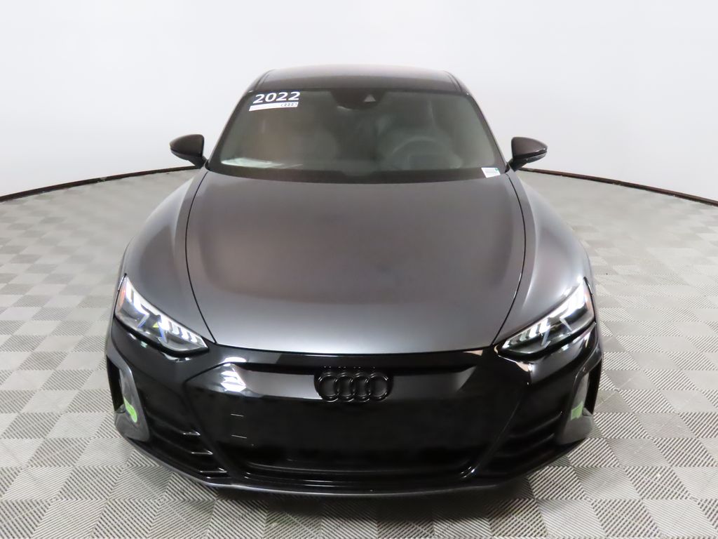 Thumbnail: 2022 Audi e-tron GT - 8