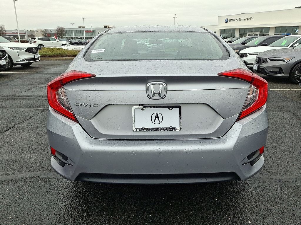 Thumbnail: 2016 Honda Civic - 5