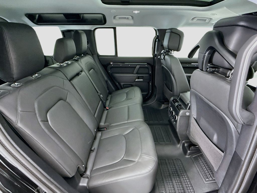 Thumbnail: 2026 Land Rover Defender - 22