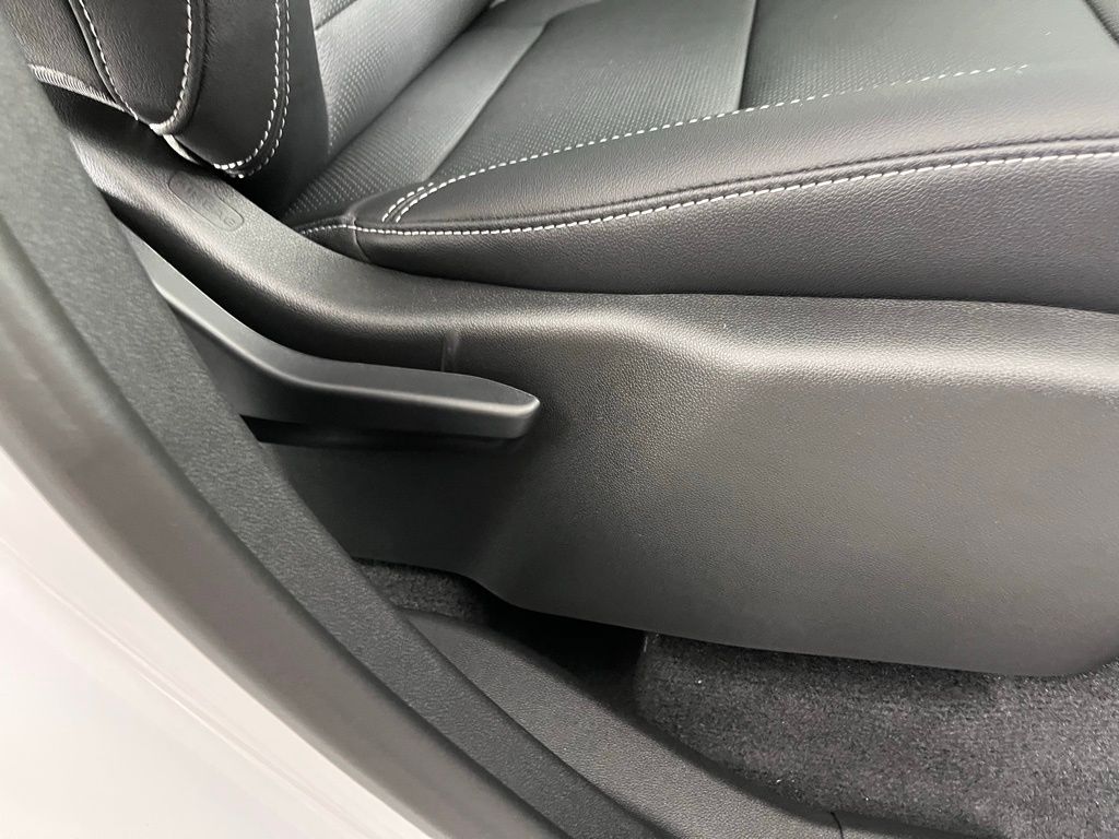 Thumbnail: 2026 Chevrolet Traverse - 9