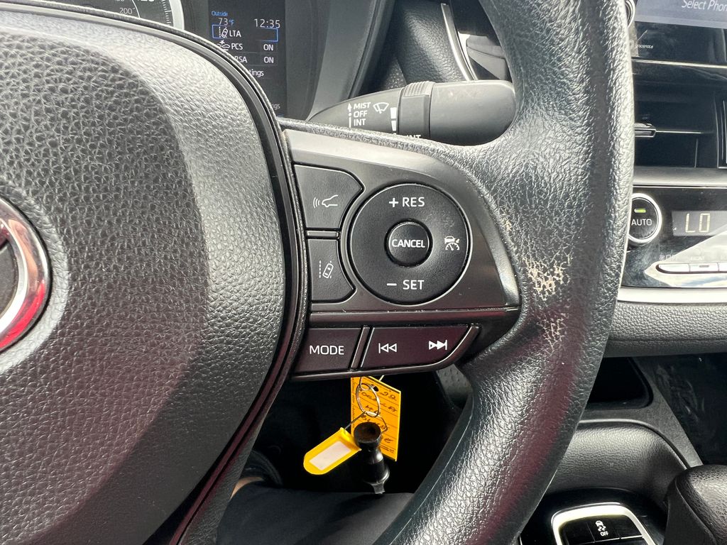 Thumbnail: 2022 Toyota Corolla - 21