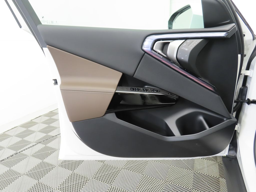 Thumbnail: 2026 BMW X3 - 25